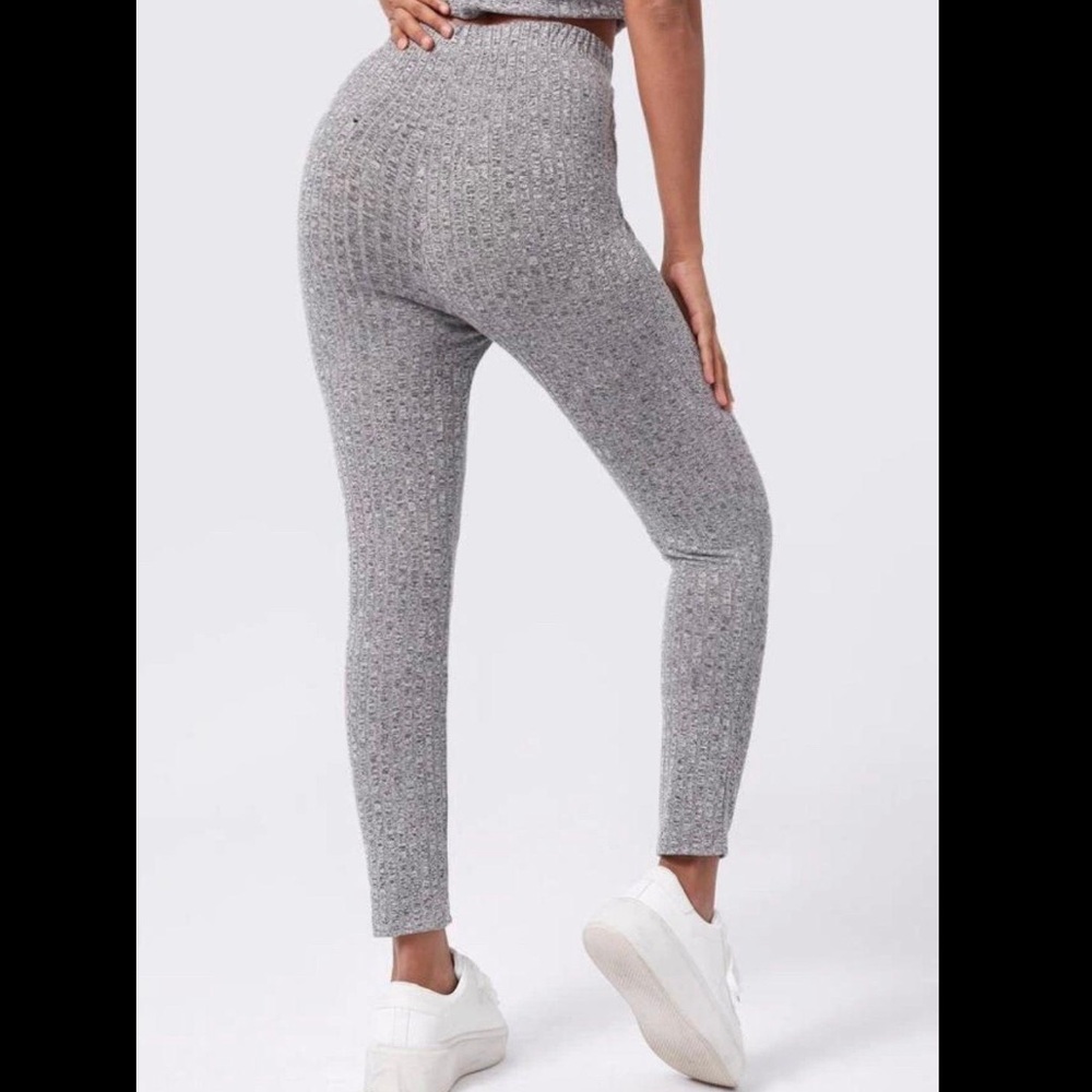 Ribbed Tie Front Leggings
